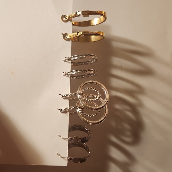 Fashion Hoop Earrings - Picture 6 of 7